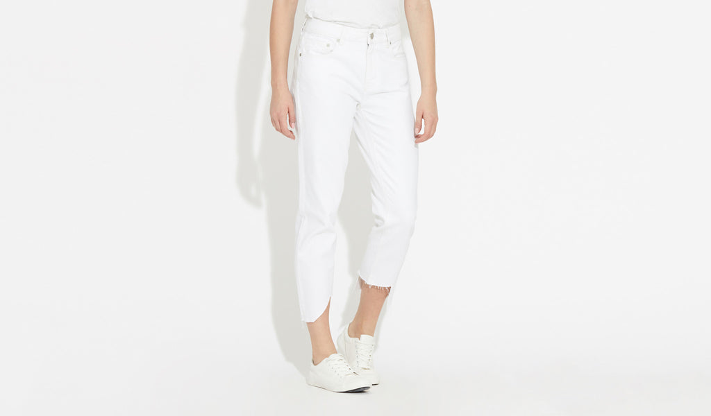 Aki | True Boyfriend - White Cut Away